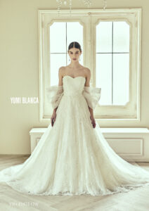 新作ドレス入荷♡